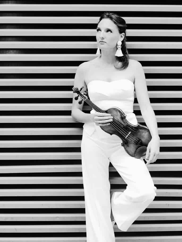 Enrika - Violinist - Storm DJs 5
