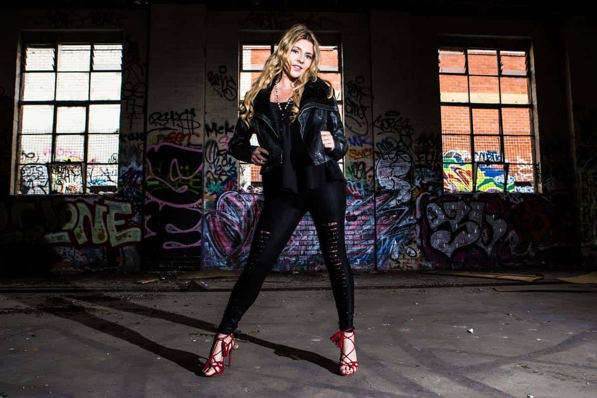 DJ Vicky Vanna - Storm DJs London